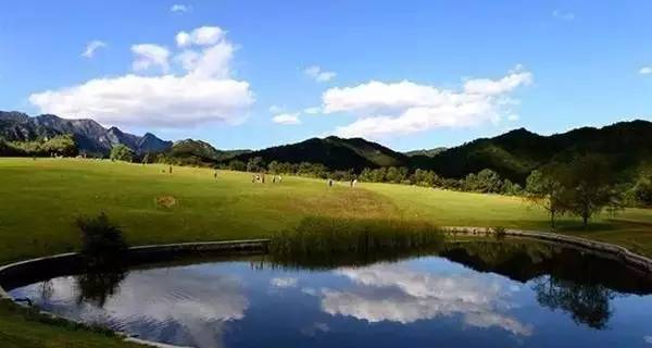 苍山人口_苍山洱海(2)